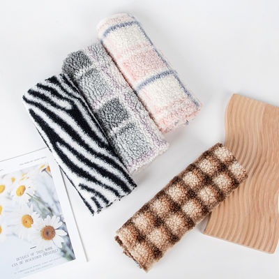 Μεσαίου βάρους Teddy υφάσματα ρούχα παιχνίδια Flannelette για Custom 100% Polyester