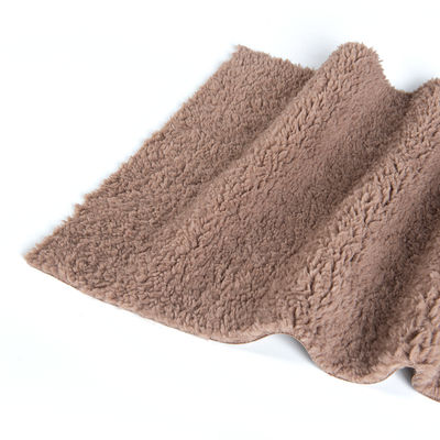 Προσαρμόσιμο αριθμό νήματος 100% Polyester Sherpa Fleece Teddy Bonded Suede πλεκτό ύφασμα