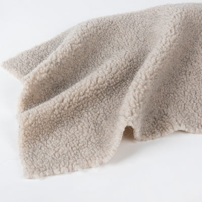 Προσαρμόσιμα νήματα Count Sherpa Lamb Borg Wool Plain Plush Fabric για ένδυση