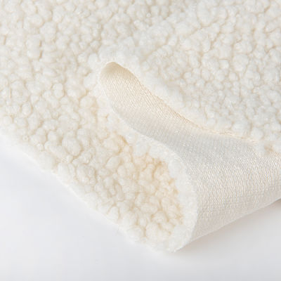 Επεξεργασμένο 100% Polyester Teddy Fleece Μακρό μαλλί Δερμάτινο ύφασμα γούνας για παιχνίδια και ρούχα