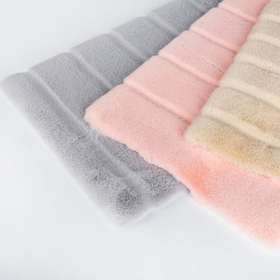 Ελαφρύς βουρτσισμένος PV Plush False Rabbit Fur Fabric για παλτό 100% Polyester Αριθμός νήματος 80S × 80S