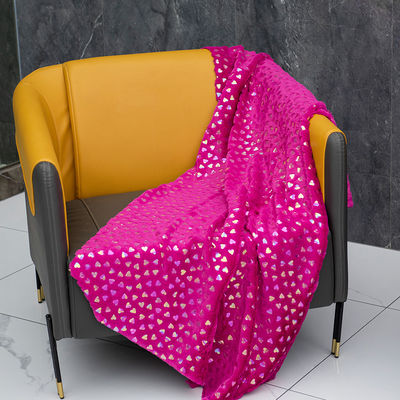 Τύπος σάκης με βούρτσισμα 100% Polyester Silver PV Plush Fux Fur Fabric για οικιακά υφάσματα