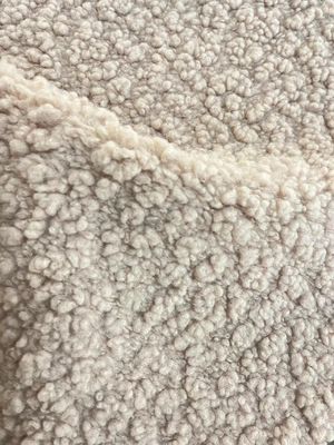 Ελαφρύ και ανθεκτικό πλεκτό ύφασμα Teddy Fleece για οικιακό υφασμάτινο / ένδυμα / παιχνίδια