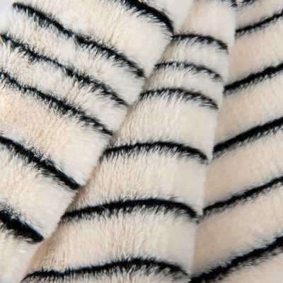 FDY Εκτύπωση για ενδύματα Κατασκευή 100 Polyester Sherpa Fux Fur Warp Suede Τύπος υφάσματος